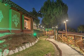 A Kasauli Ggaon by Echor