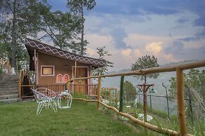 A Kasauli Ggaon by Echor