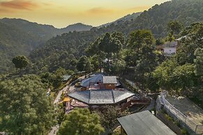 A Kasauli Ggaon by Echor
