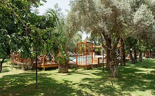 Dolce Vita Luxury Bungalows