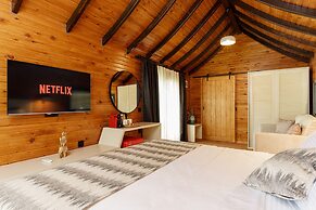 Dolce Vita Luxury Bungalows