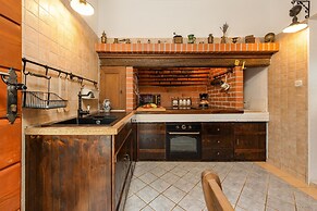 Villa Stone House Magarac