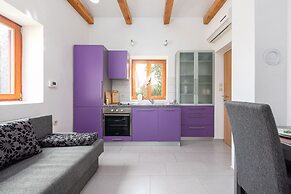 Villa Stone House Magarac