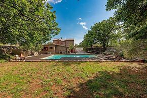 Villa Stone House Magarac