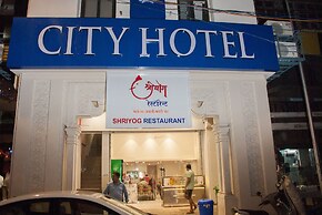 City Hotel