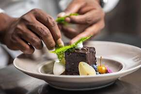 Sea Diamond Boutique Hotel & Spa by Sea Resorts