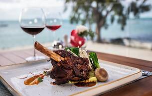 Sea Diamond Boutique Hotel & Spa by Sea Resorts