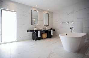 Sea Diamond Boutique Hotel & Spa by Sea Resorts