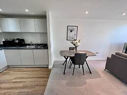 Impressive 1 Bed Apartment - Chavasse Apartments