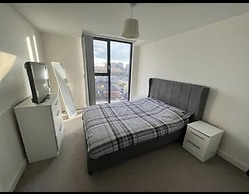 Impressive 1 Bed Apartment - Chavasse Apartments