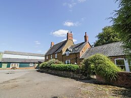 Hill House Farm