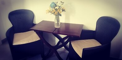 Studio Free Parking 300m Walking to Beach Burgau