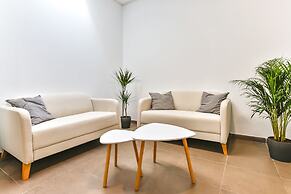 Laramond Barcelona Rooms