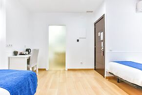 Laramond Barcelona Rooms