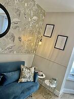 No 73 Aparthotel by condokeeper