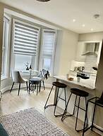 No 73 Aparthotel by condokeeper