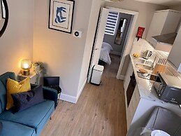 No 73 Aparthotel by condokeeper