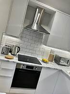 No 73 Aparthotel by condokeeper