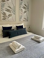 No 73 Aparthotel by condokeeper