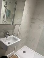 No 73 Aparthotel by condokeeper