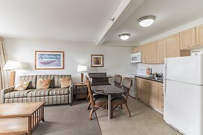 Waikiki Sunset Suite 1212 - Fp 1 Bedroom Home by Redawning