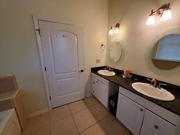 Treasure Beach 2 Bedroom Home by RedAwning