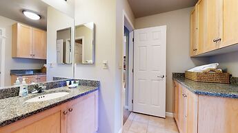 Mammoth Green #205 3 Bedroom Condo by RedAwning