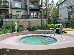 Mammoth Green #205 3 Bedroom Condo by RedAwning