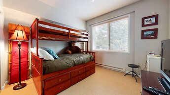 Mammoth Green #205 3 Bedroom Condo by RedAwning