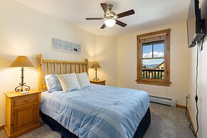 8363 Buffalo Lodge 3 Bedroom Condo by RedAwning