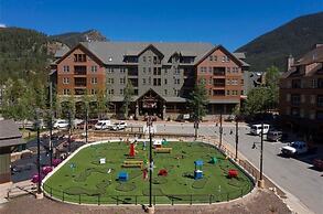 8363 Buffalo Lodge 3 Bedroom Condo by RedAwning