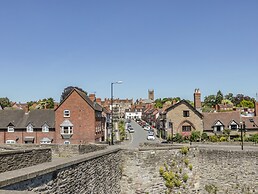 138c Old Star & Garter Mews