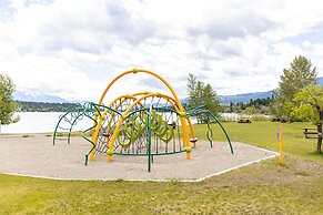 AMAZING 3Br Condo | Heated Pool & Hot Tub | Hm Theatre | Fire Table | 