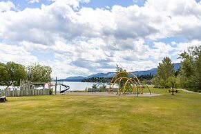 AMAZING 3Br Condo | Heated Pool & Hot Tub | Hm Theatre | Fire Table | 