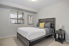 AMAZING 3Br Condo | Heated Pool & Hot Tub | Hm Theatre | Fire Table | 