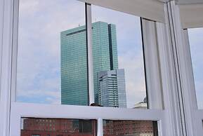 Maverick Suites at 402 Columbus Ave