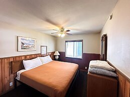 Alhonna Resort LLC
