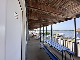 Alhonna Resort LLC