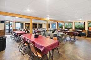Alhonna Resort LLC