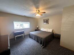 Alhonna Resort LLC