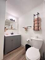 Alhonna Resort LLC
