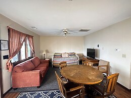 Alhonna Resort LLC
