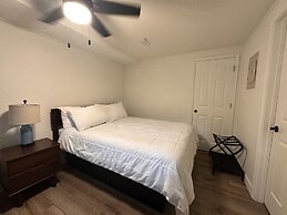 Alhonna Resort LLC