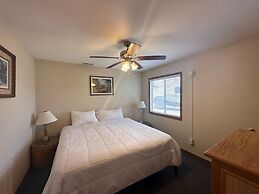 Alhonna Resort LLC
