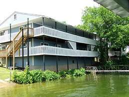 Alhonna Resort LLC
