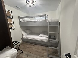 Alhonna Resort LLC