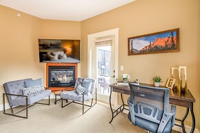 Luxury 3-Br Penthouse | INDOOR Pool & Hot Tub | Pool Table | 2 Decks +