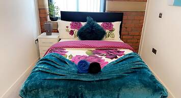 Charming 1-bed Apartment in Bradford City Holiday