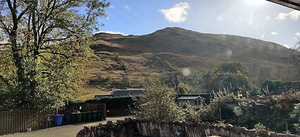 Ben Reoch Cottage - Loch Lomond & Arrochar Alps