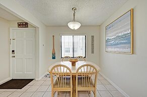 Gulf Breeze Ami-2bd-2ba-condo-private Beach Access-heater Pool-water V